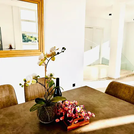 Margarita Ocean View And Private Heated Pool אדחה