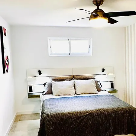 Margarita Ocean View And Private Heated Pool וילה אדחה