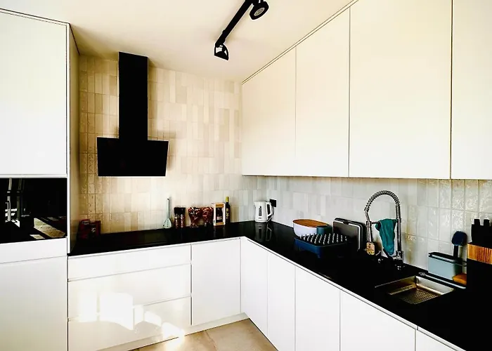 فيلة Margarita Ocean View And Private Heated Pool