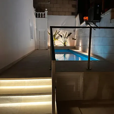 Margarita Villa